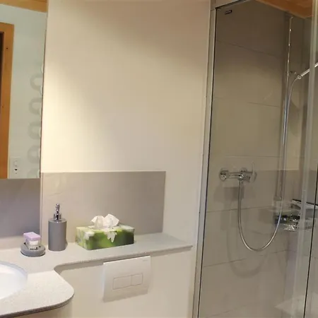 Beatrice Appartement-fewo- Dusche Oder Bad- Wc 7-bettwohnung By Interhome